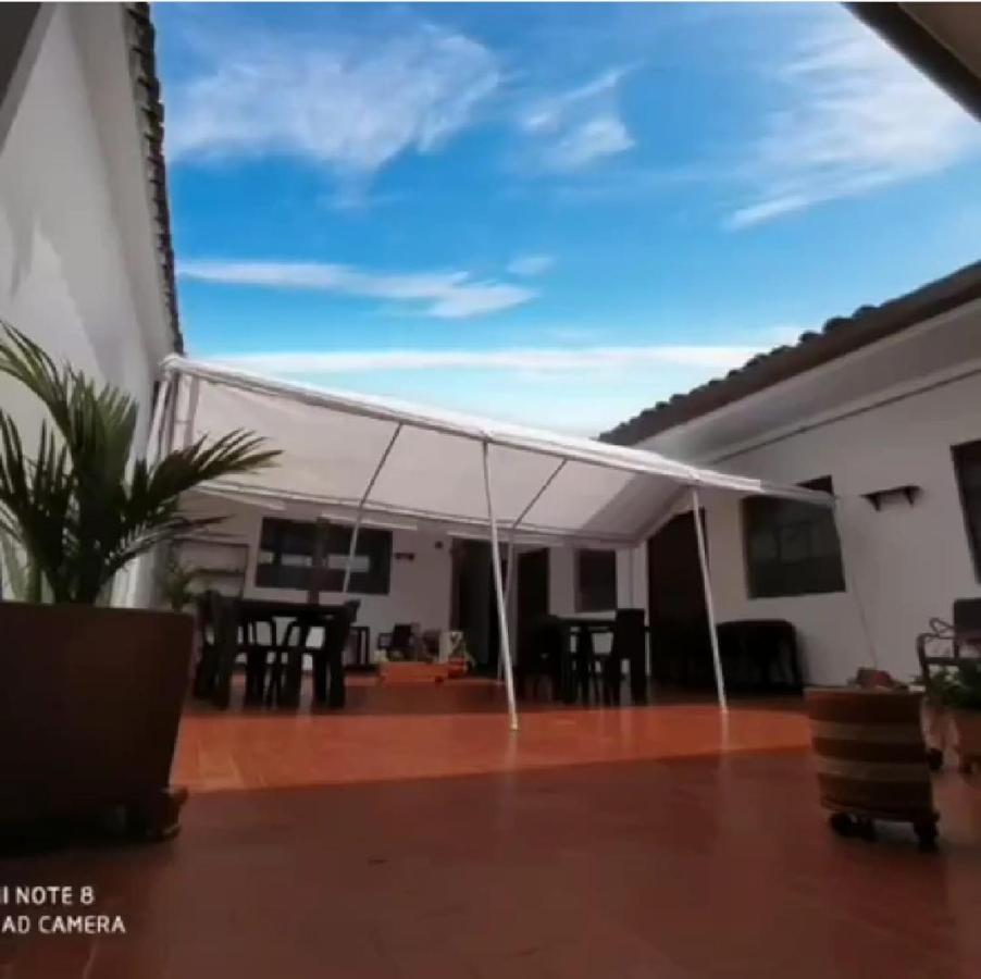 Hostel El Jardin Popayan Exterior photo
